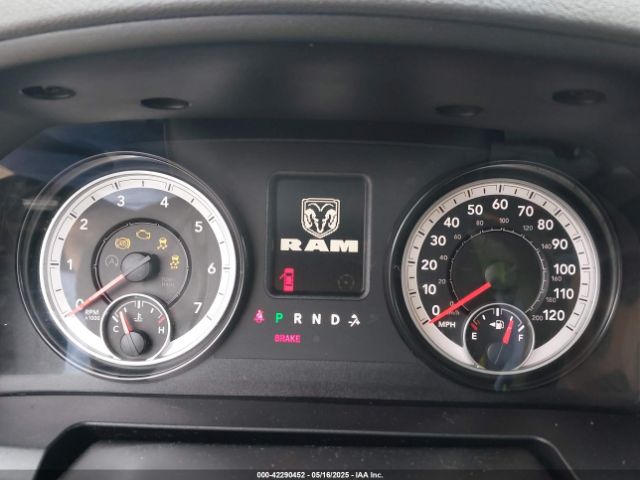2015 RAM 1500 1C6RR7FG8FS695617 Photo 6