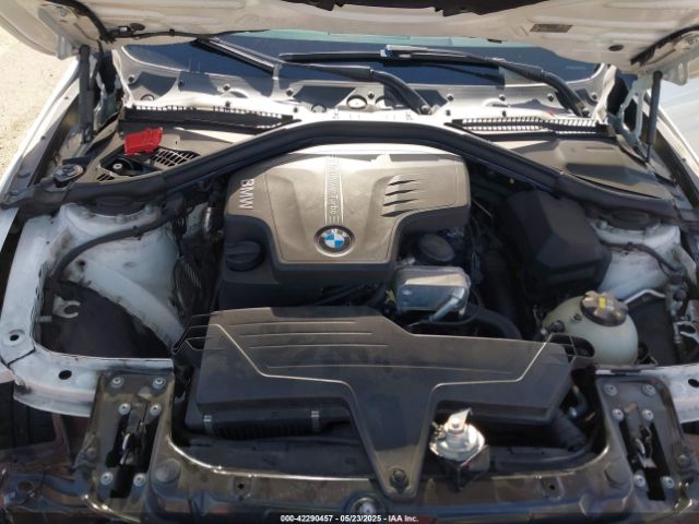 WBA8A9C56GK616857 BMW 320i