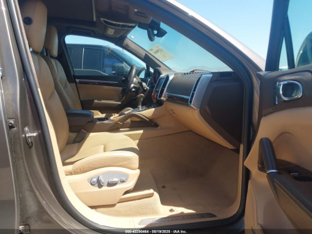 2015 PORSCHE CAYENNE WP1AC2A27FLA82984 Photo 4