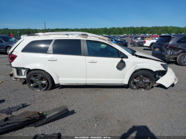 3C4PDCGG8FT567835 Dodge Journey Crossroad