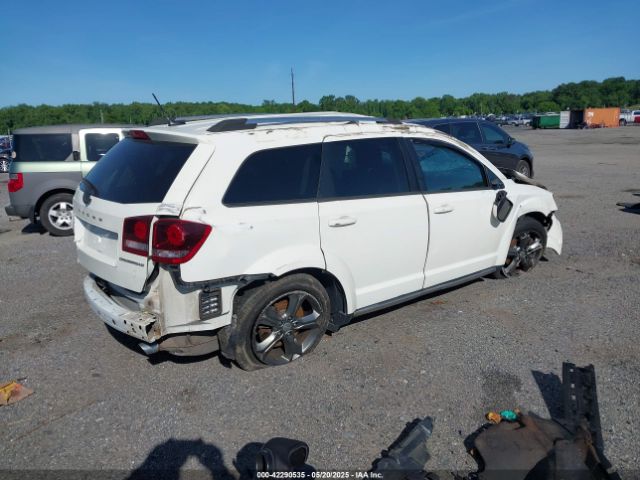 3C4PDCGG8FT567835 Dodge Journey Crossroad