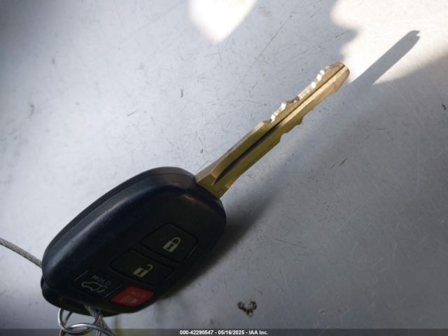 5TDZZRFH5KS348391 Toyota Highlander Le Plus