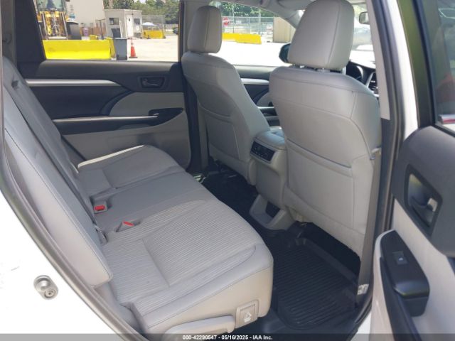 5TDZZRFH5KS348391 Toyota Highlander Le Plus