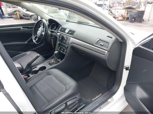42290551 :رقم المزاد ، 1VWAA7A38JC008055 vin ، 2018 Volkswagen Passat 2.0t R-line/2.0t S مزاد بيع