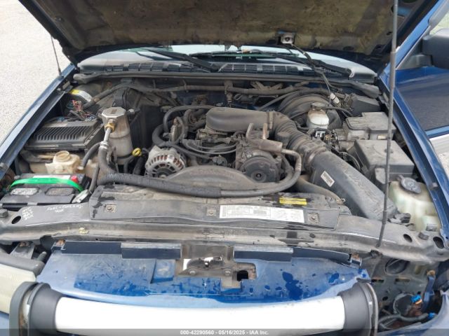 2000 GMC JIMMY 1GKDT13W4Y2329979 Photo 9