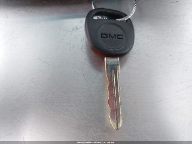 2000 GMC JIMMY 1GKDT13W4Y2329979 Photo 10