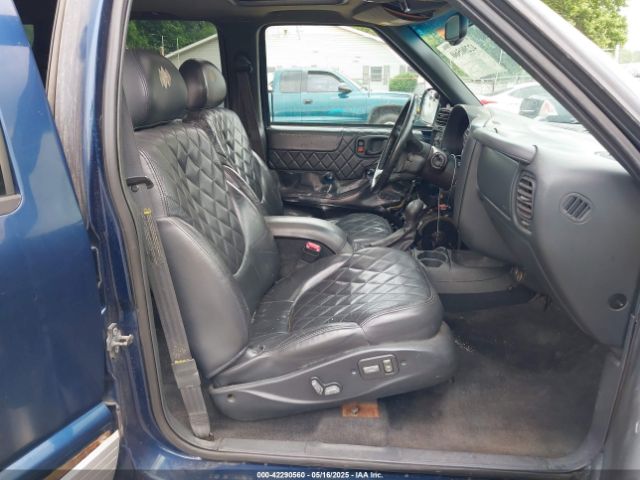 2000 GMC JIMMY 1GKDT13W4Y2329979 Photo 4