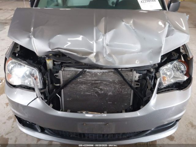 2C4RDGBG0FR615970 Dodge Grand Caravan Se