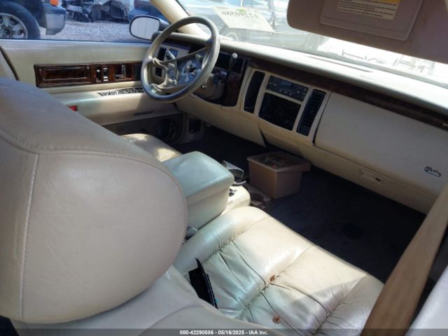 1996 CADILLAC FLEETWOOD 1G6DW52PXTR705592 Photo 4