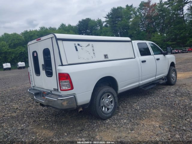 3C6UR5HJ8RG288173 RAM 2500 Tradesman  4x4 8' Box