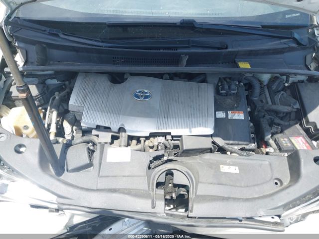 JTDKBRFU6G3020280 Toyota Prius Two