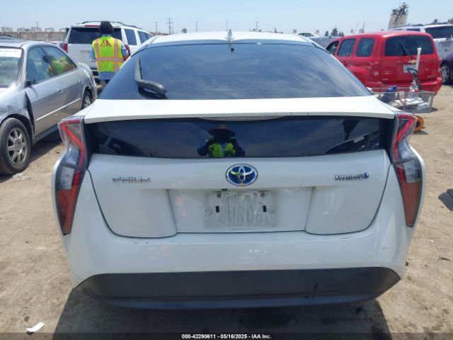 JTDKBRFU6G3020280 Toyota Prius Two