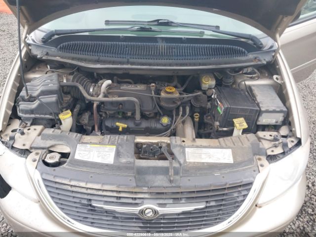 2004 CHRYSLER TOWN & COUNTRY 2C4GP44R64R522217 Photo 9
