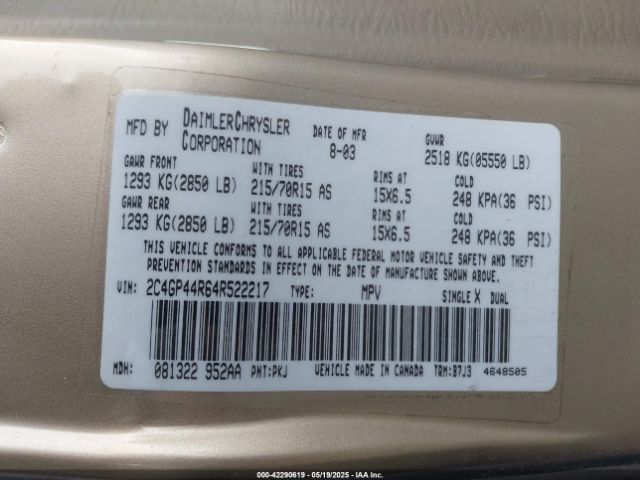2004 CHRYSLER TOWN & COUNTRY 2C4GP44R64R522217 Photo 8