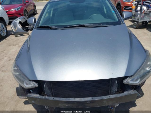 KMHD74LF0HU302375 Hyundai ELANTRA SE