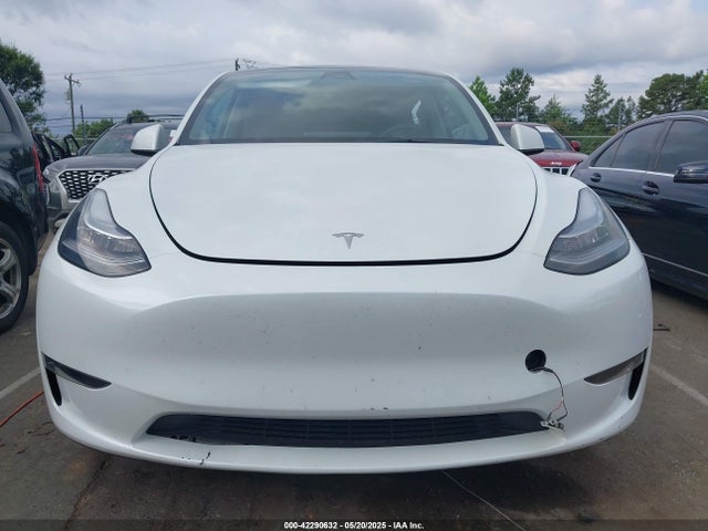 Tesla Model Y 2023 7SAYGDEE8PA100711 Image 12