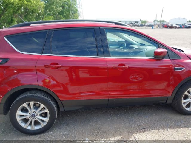 1FMCU0HD6JUB38981 Ford ESCAPE SEL