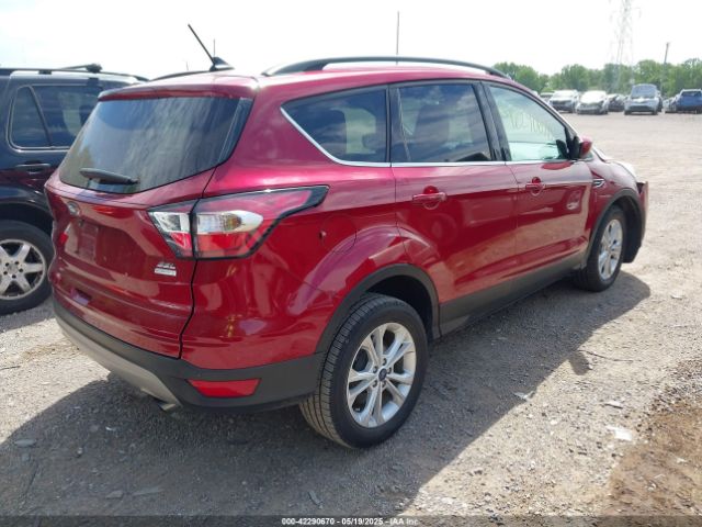 1FMCU0HD6JUB38981 Ford ESCAPE SEL