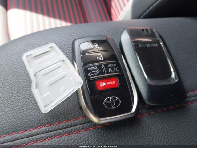 2024 TOYOTA RAV4 PRIME JTMEB3FV0RD205571 Photo 10