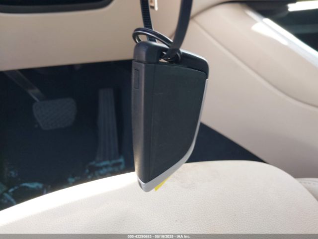 3MW5R1J03M8B71429 BMW 330I