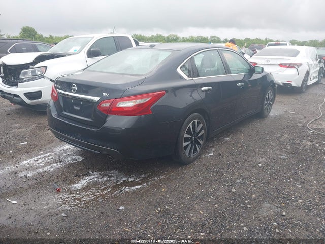 1N4AL3AP2JC122454 Nissan Altima 2.5 Sv