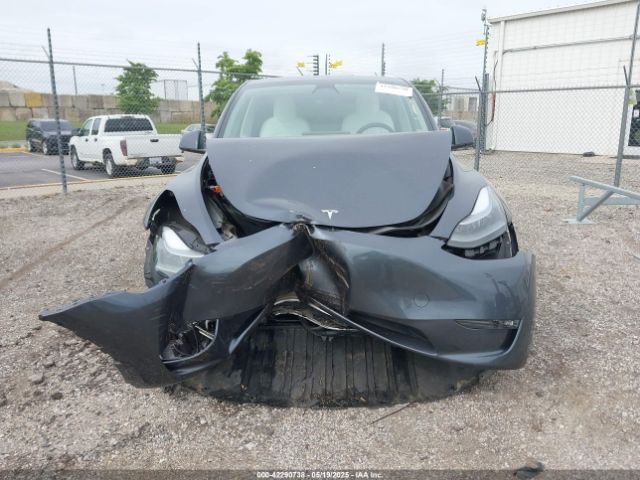 7SAYGDEE4PF627809 Tesla 2023
