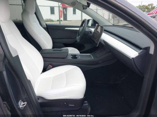 7SAYGDEE4PF627809 Tesla 2023