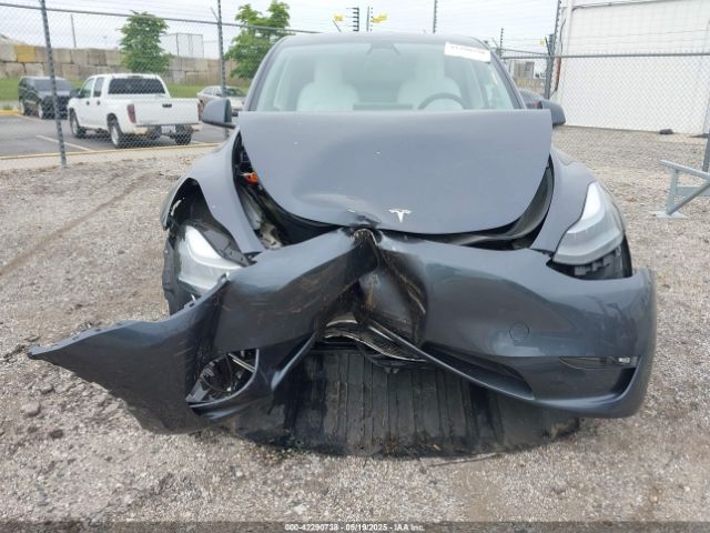 7SAYGDEE4PF627809 Tesla 2023
