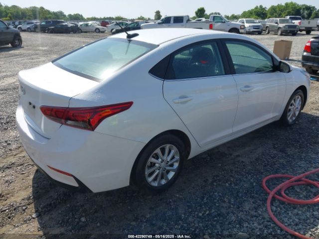 3KPC24A67NE189939 Hyundai Accent Sel