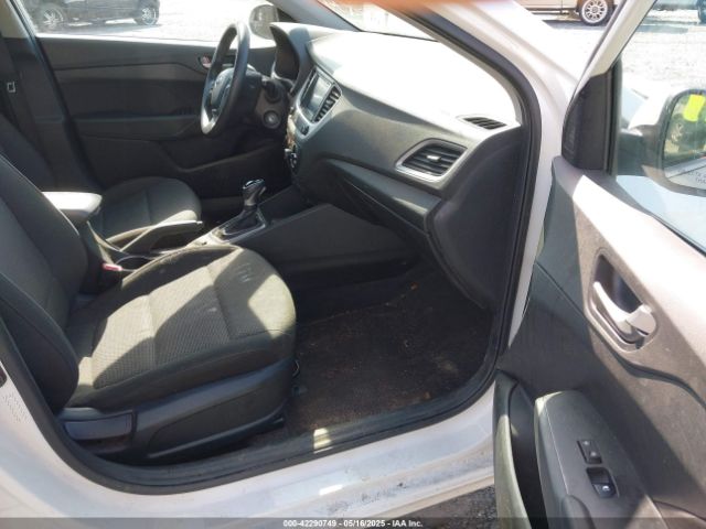 3KPC24A67NE189939 Hyundai Accent Sel