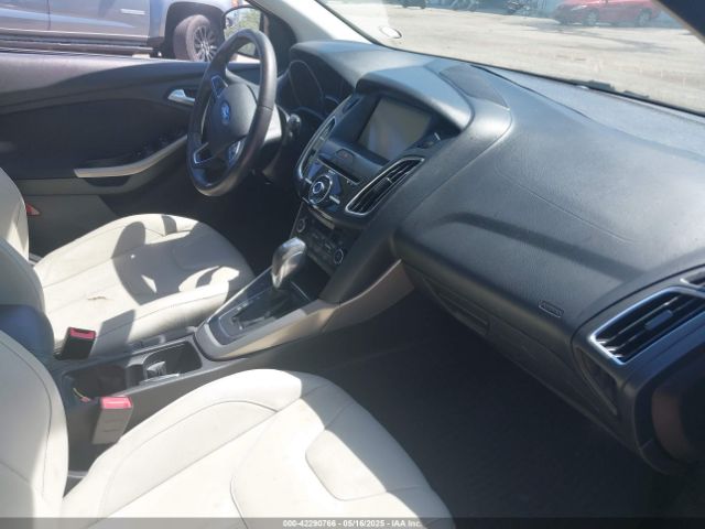 1FADP3N25FL333364 Ford Focus Titanium