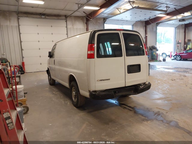 1GCZGGFG2L1269258 Chevrolet Express Cargo Rwd 3500 Regular Wheelbase Wt
