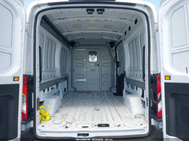 1FTYE1C86PKA17525 Ford Transit-150