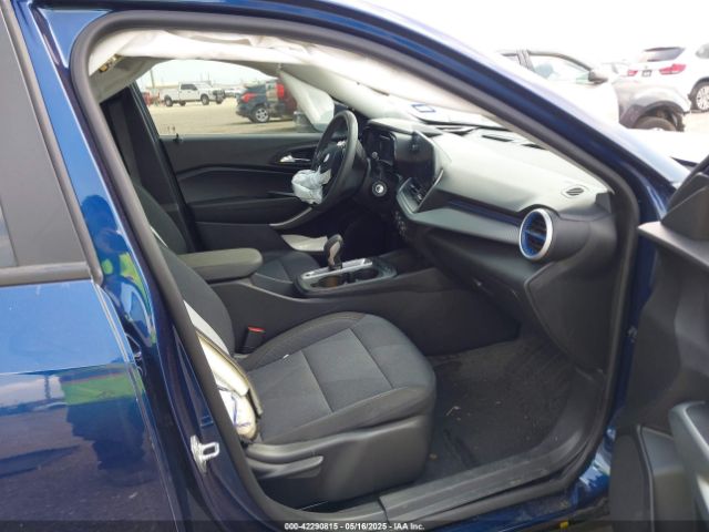 2024 CHEVROLET TRAX KL77LFE25RC166283 Photo 4