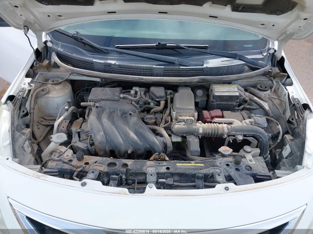 Nissan Versa 2015 3N1CN7APXFL870176 Image 10