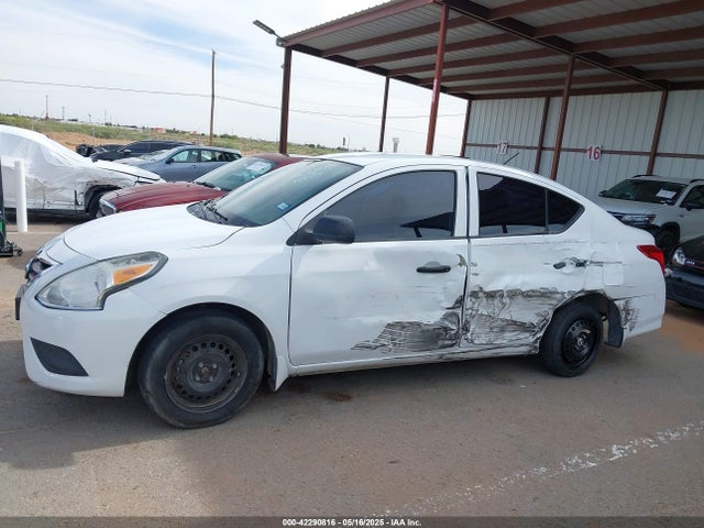 Nissan Versa 2015 3N1CN7APXFL870176 Image 14