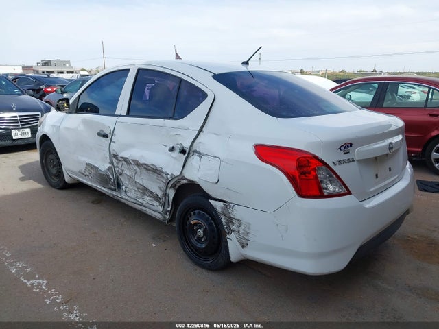 Nissan Versa 2015 3N1CN7APXFL870176 Image 3