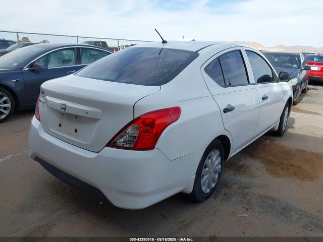 Nissan Versa 2015 3N1CN7APXFL870176 Image 4