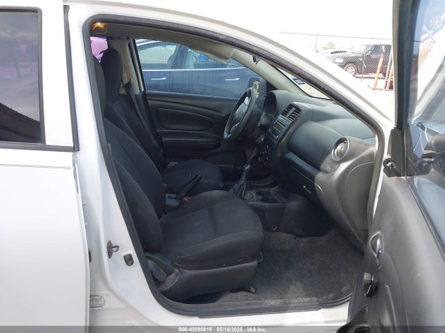 Nissan Versa 2015 3N1CN7APXFL870176 Image 5