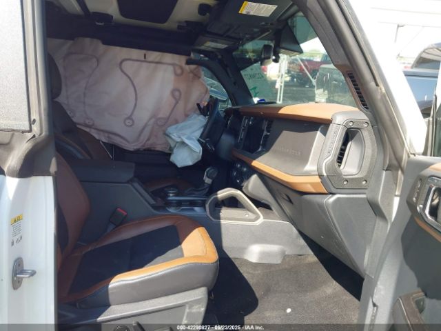 2024 FORD BRONCO 1FMDE8BH3RLB55220 Photo 4