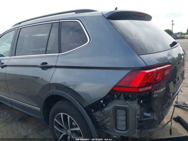 2020 VOLKSWAGEN TIGUAN 3VV2B7AX6LM079491 Photo 2