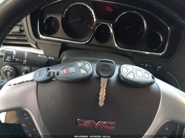 1GKKVSKD3HJ122268 GMC Acadia Limited