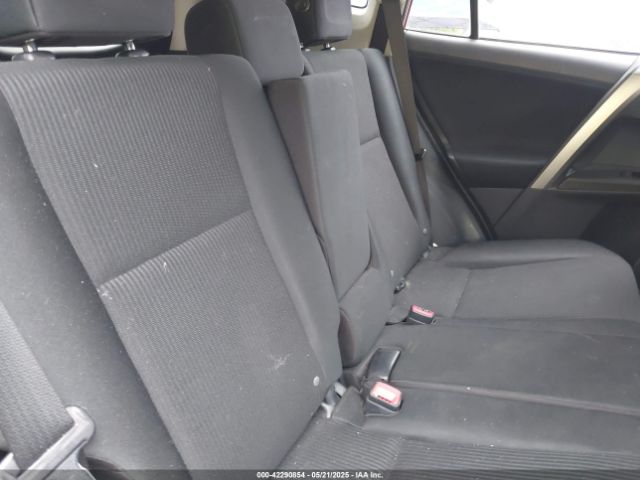 JTMBFREV2FD128337 Toyota RAV4 LE