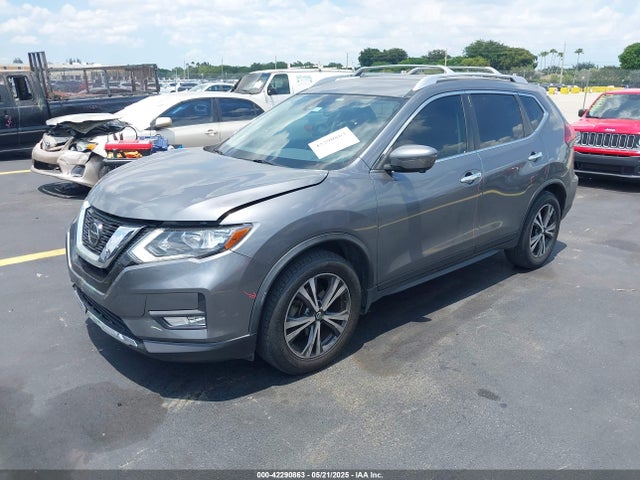 Nissan ROGUE SV 2019 JN8AT2MT9KW260154 Image 2