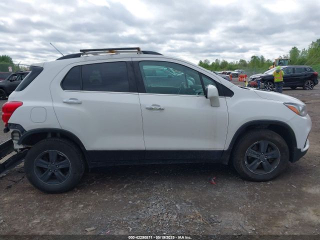 3GNCJPSB8HL277731 Chevrolet Trax Lt