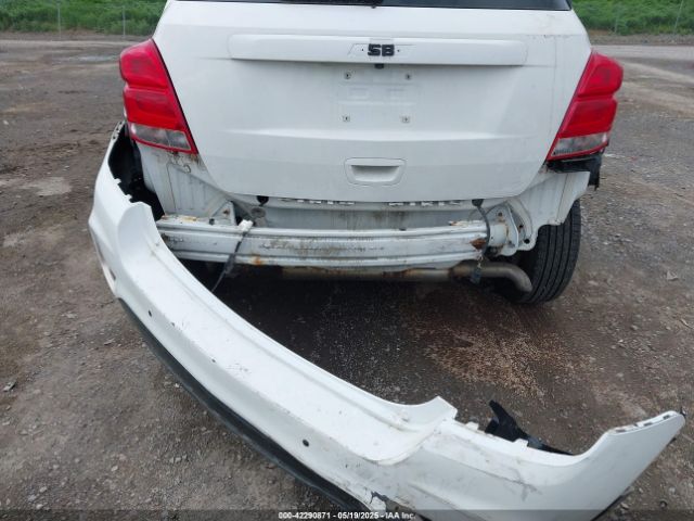 3GNCJPSB8HL277731 Chevrolet Trax Lt