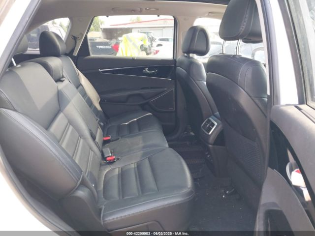 5XYPKDA59GG102251 KIA Sorento 3.3l Sx