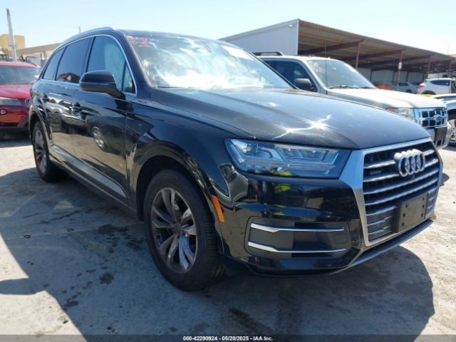 2019 AUDI Q7 WA1LHAF70KD018858