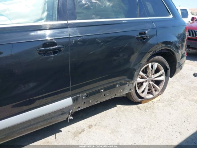 2019 AUDI Q7 WA1LHAF70KD018858 Photo 5