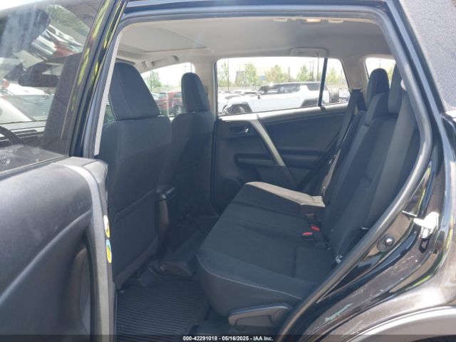 2T3WFREV1JW450514 Toyota Rav4 Xle